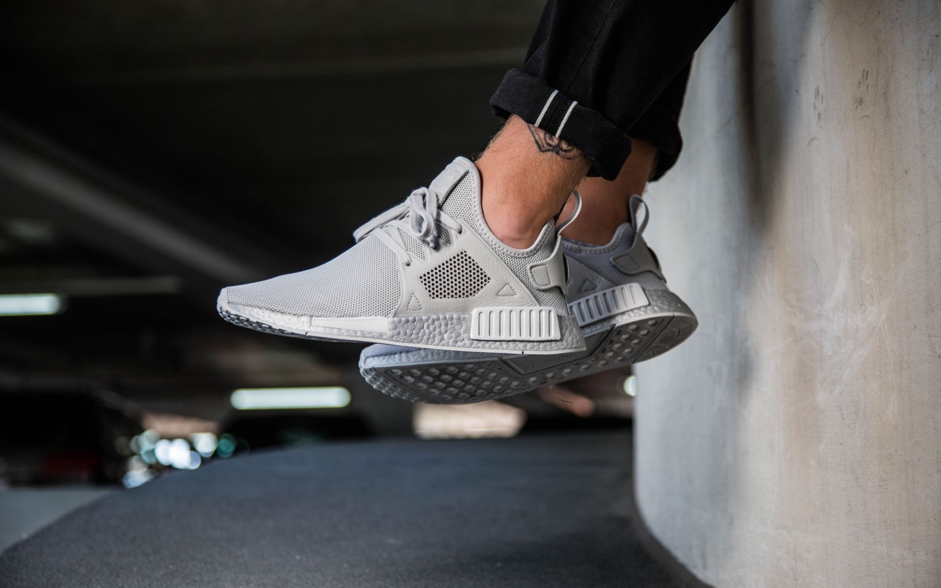 Triple grey store nmd xr1